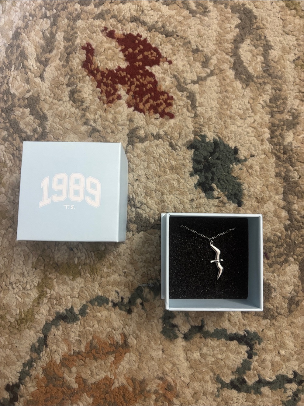 Taylor Swift Silver Seagull Pendant Necklace